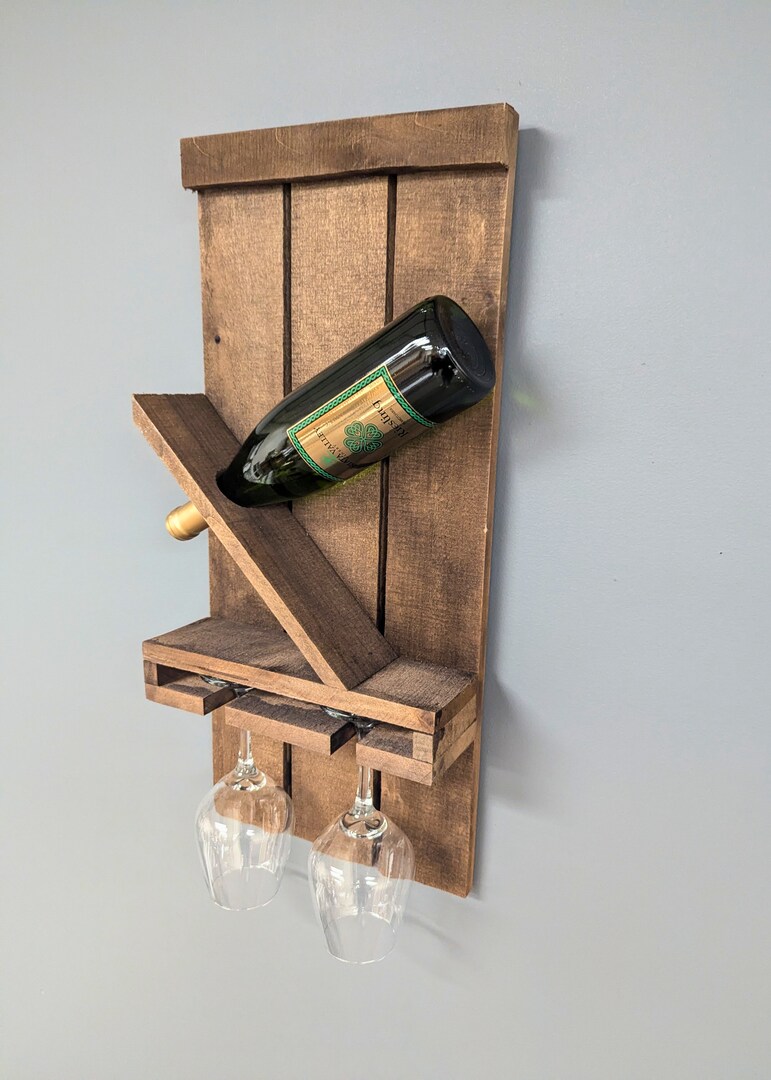 KIAYACI Wall-Mounted Wood Wine Rack – Holds 7 Bottles & 5 Glasses, Brown, 24x7.4x6 Inches, Floating Shelf For Kitchen, Dining, Bar